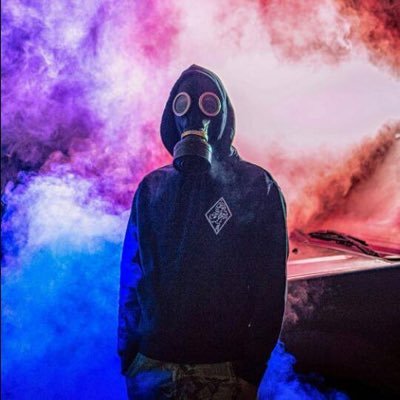 qomvi's profile picture. 