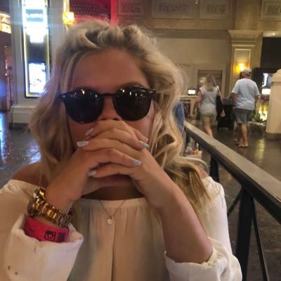 ahannie12's profile picture. if Taco Bell is wrong I don’t want to be right
