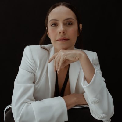 cristinaumana Profile Picture