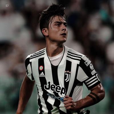 15/16からの大学生ユヴェンティーノです⚪⚫
 #JUVENTUS
 #DYBALA