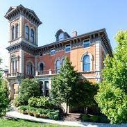 Old acct (@julieedta) 's Twitter Profile