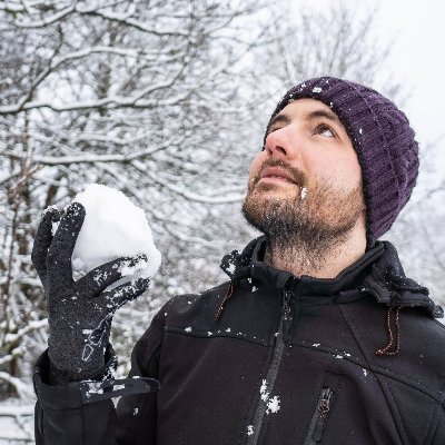 sapoproductions's profile picture. Ambientólogo, trotamundos nato, amante de las nuevas tecnologías, aracnófobo y co-creador del canal de YouTube @viajeentrerutas