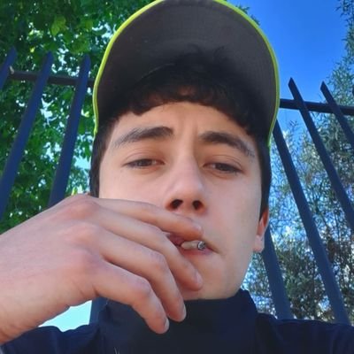 FlavioMontes98's profile picture. no