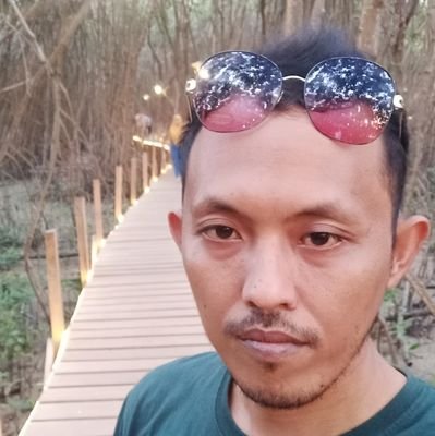 M37,pijat/patner daerah surabaya tele @Andri234901