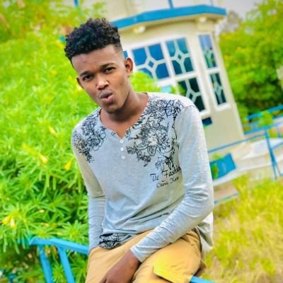 logatelli's profile picture. 