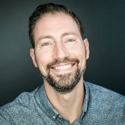 DarrenDurlach's profile picture. Used to blog about hot sauce. not anymore, but regret giving it up. middle manager at my own company.