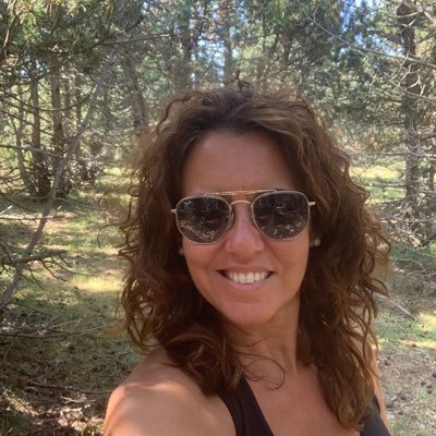 La raó de tot: els meus. Lluitar és la meva essència. Apasionada de la vida i del treball ben fet!!