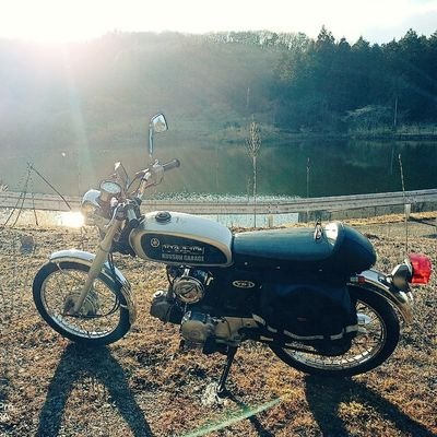 EX250L乗りのバイク好き(YB-1 FOUR 所有)でくっすんガレージ＆ヘルチャンネル&Apollogicのファンです‼️
※常識の無い方や相手を思いやれない人はお帰り下さい
