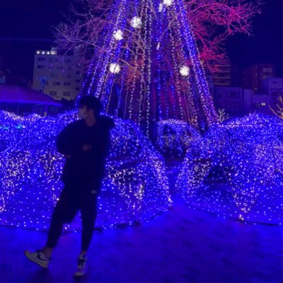 yKE3Pod481mptaJ's profile picture. ⭕️