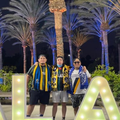 LA Galaxy 💙🤍💛(⭐️⭐️⭐️⭐️⭐️) 🇬🇹🇬🇹 Rojo de corazón ❤️💙