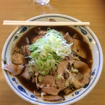 83Ff1PueCPPteSY's profile picture.