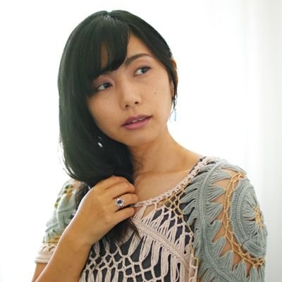 国際結婚🇷🇺5年目。流産や死産(18t)などを経験し現在1y👶育休を経てITエンジニアに復帰。職場は医薬品管理システムを開発。カメラはSigma sd quattro/Nikon Z5。趣味は陶芸。ゆるめにナチュラル食志向。先天性右耳小耳症と片耳難聴。