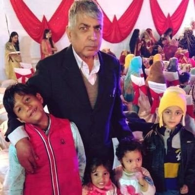 best retweeter lover of hindi urdu arabic english literature