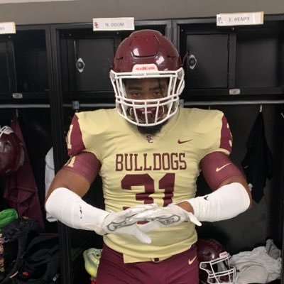 OdomNikolas's profile picture. Summer creek High School 📚🏈 class of 2023 6 ft 220 lbs