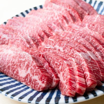 お肉職人が発信している情報を紹介するツイッターです(^^)/