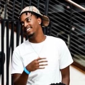 BluBandz's profile picture. little things make big days‼️ ig: treez._