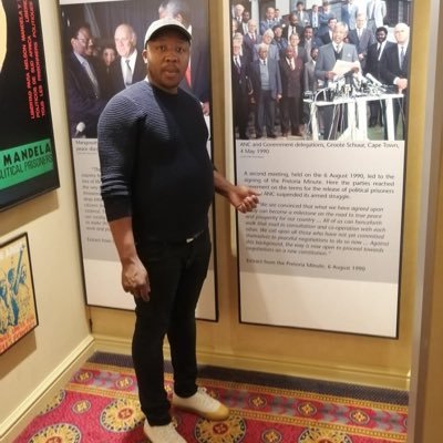 SigcineMbixane's profile picture. Proudly South African 🇿🇦. professional events coordinator contact 0783922697.