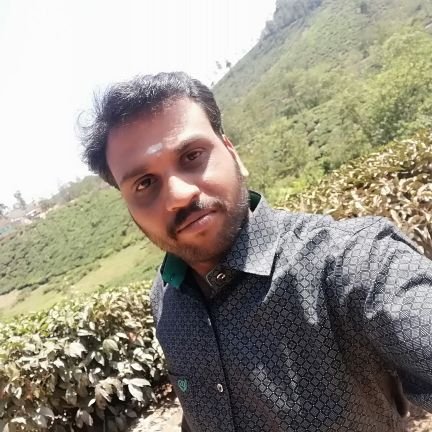 Amk10Michael's profile picture. 