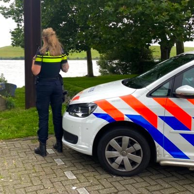 Politieacademie | BA Integrale Veiligheid | Maakte verpleegkunde nooit af | Baalt daar best van | Psychiatrie | Hardlopen 🏃♀️ | CrossFit 🏋️♀️| Motorrijden