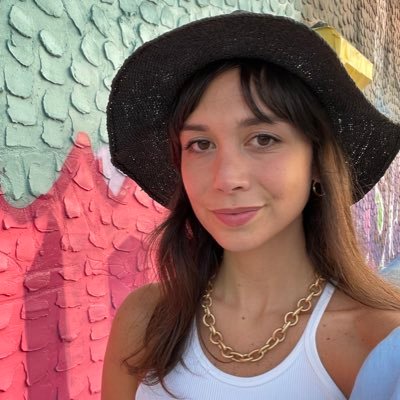 lunafelo's profile picture. 