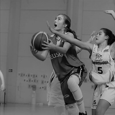 Basketball player at @easobasket ⛹️‍♀️ // Basque Country state team💪 // Spanish National 3x3 U17 Champion🥇// Class of 2024 // 6,1 ft //@EliteSportsESP