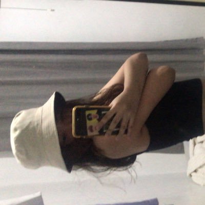 abbienon's profile picture. 