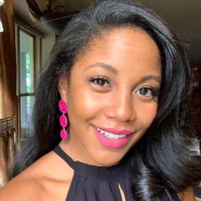 Spelman Alumna 💙 | Reality TV Enthusiast 📺 | Digital Marketer 👩🏾💻 | 1908 💕💚