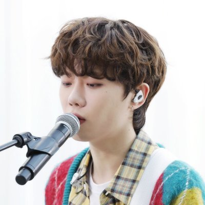 HourlyHyunsang's profile picture. hourly photos of ha hyunsang #하현상 #호피폴라