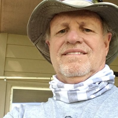 Isthisi99034448's profile picture. Friendly older guy who loves America