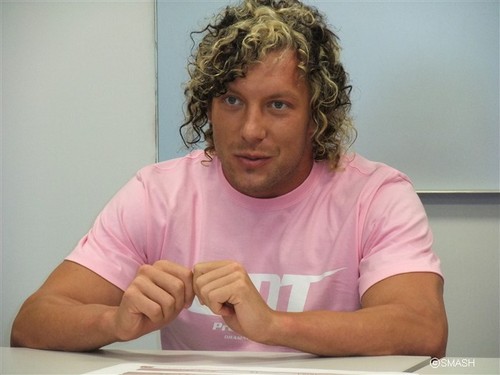 Gimme Your Answers: A Video Interview w/ “The Cleaner” Kenny Omega – Alicia  Atout