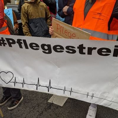 #Pflegepolitik #Pflegestreik #Pflegenotstand #PflegenachCorona #vonPflegendenfürPflegende #Pflexit #pflegteuchdochselbst