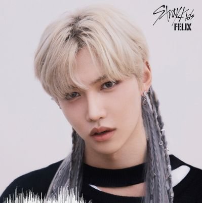 unreal 2OOO • Stray Kids's Aussie boy - Lee Felix. find me on kkt: rhapsodx