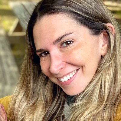 Head of Educational Sales at @LEEandLOW 📚.
Chilena 🇨🇱 in NYC.
Opinions are my own.