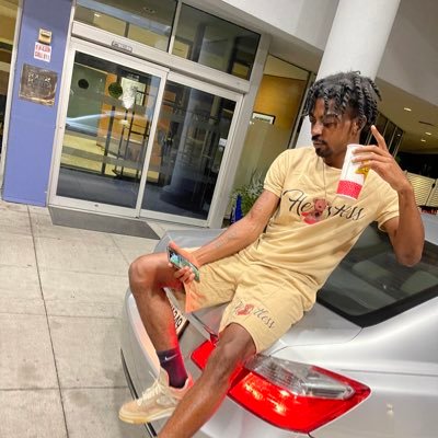 thomas13247's profile picture. 