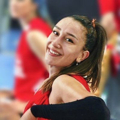 Hande Baladın fan account