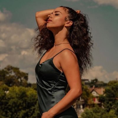 shinyhope's profile picture. 