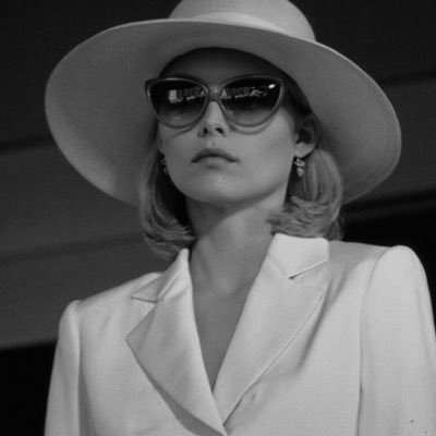 vugxstine's profile picture. 