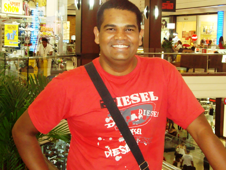 Servidor Público, PROFESSOR da rede pública de educação, graduado e licenciado em Educação do Campo, FÍSICA/BIOLOGIA pela Universidade Federal do Amapá_UNIFAP.