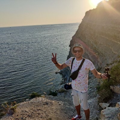 AleksejVladim15's profile picture. Invest, crypto, good day!