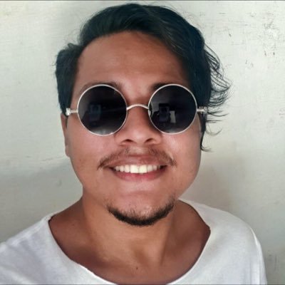 FrasioSilva's profile picture. Não trate como café quem te trata como chá.