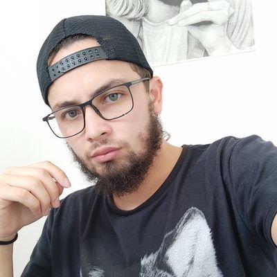 crisuar7's profile picture. No se vive por lo que se piensa, sino por lo que se hace. ⚒️✊🏽