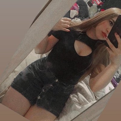 SemeriaNydia's profile picture. 