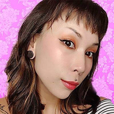 ✿ 英語でツイートをしています。✿

🇸🇪 Swedish Korean 🇰🇷

♡ Twitch streamer and makeup artist (｡･ω･｡)ﾉ♡