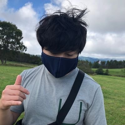 naohilo17's profile picture. 28歳｜副業ブロガー｜山に行くのが好き｜景色が見れなくても登りたい|山頂につく頃にはガスガス｜モットーは「今すぐ行動開始」｜山行記録、登山のハウツー、クライマーとしての考え方や成長記録を発信しています。