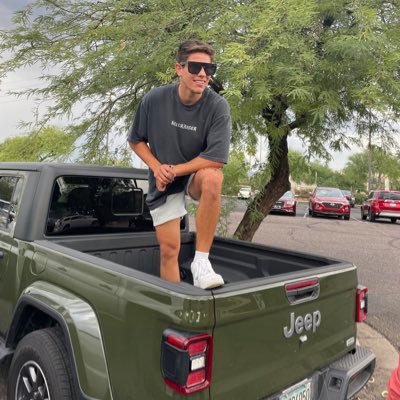 braidenlara's profile picture. 