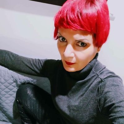 paoteuica's profile picture. 