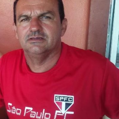 Não viva para que a sua presença seja notada, mas para que a sua falta seja sentida