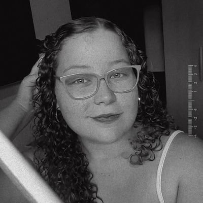 SilvaLedyane's profile picture. Cansada e atrasada nessa correria louca chamada vida 🚫