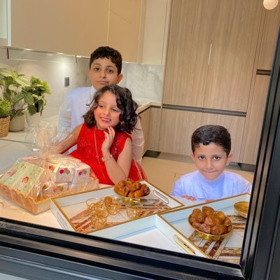أنوشه ✌🏻أم لأجمل شبلين وورده صغيره ....instgram/ ano_m1