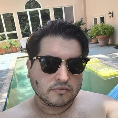 AlbertoDeArte's profile picture. Queer LatinX + Artist + Photographer + Pop Culture Enthusiast